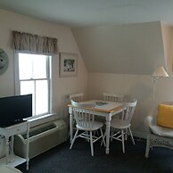 Angie's Guest Cottage