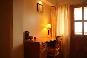 Altos Ushuaia Hotel & Resto