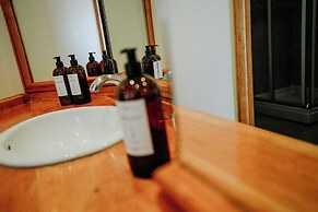 Altos Ushuaia Hotel & Resto