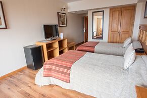 Altos Ushuaia Hotel & Resto