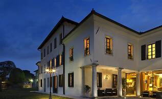 Hotel Villa Policreti