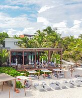 Lula Tulum, a Small Luxury Hotel