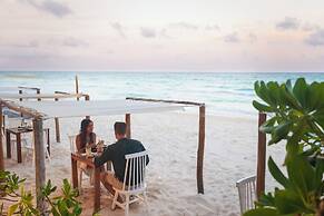 Lula Tulum, a Small Luxury Hotel