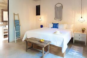 Lula Tulum, a Small Luxury Hotel