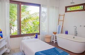Lula Tulum, a Small Luxury Hotel