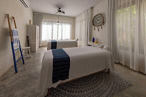 Lula Tulum, a Small Luxury Hotel