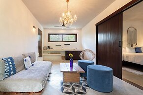 Lula Tulum, a Small Luxury Hotel