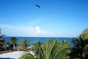 Lula Tulum, a Small Luxury Hotel