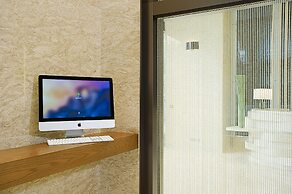 Holiday Inn Express Hong Kong Mongkok by IHG