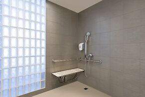 Holiday Inn Express Hong Kong Mongkok by IHG