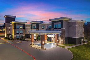 La Quinta Inn & Suites by Wyndham Tyler - University Area