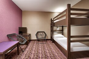 Holiday Inn Express & Suites Billings by IHG