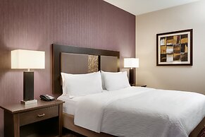 Holiday Inn Express & Suites Billings by IHG