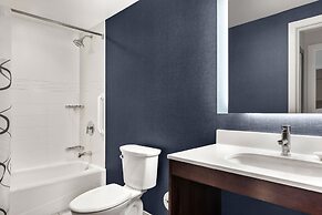 Residence Inn New York The Bronx At Metro Center Atrium