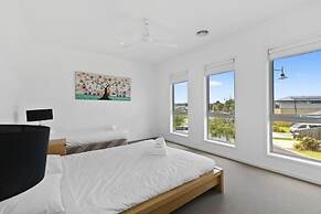 Beach & Golf Stays Torquay