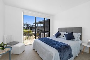 Beach & Golf Stays Torquay