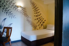 Country Village Hotel