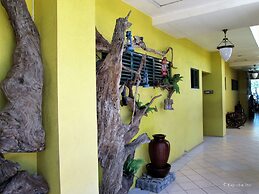 Country Village Hotel