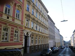 Flatprovider Comfort Eduard Apartment