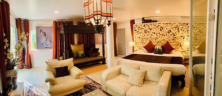 Ban Keaw Villas