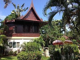 Ban Keaw Villas