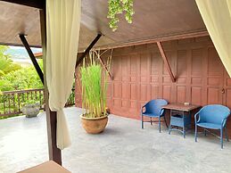 Ban Keaw Villas