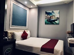 Eclipse Legend Hotel