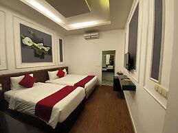 Eclipse Legend Hotel