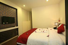 Eclipse Legend Hotel