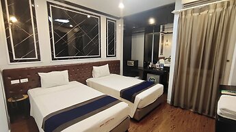 Eclipse Legend Hotel
