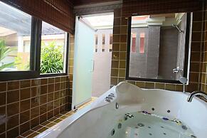 P.P. Palmtree Resort