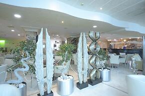 The Penthouse Suites Hotel