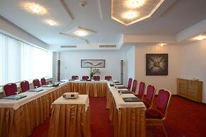 The Penthouse Suites Hotel