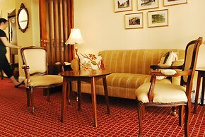 Casey's Hotel Glengarriff