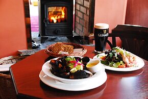 Casey's Hotel Glengarriff