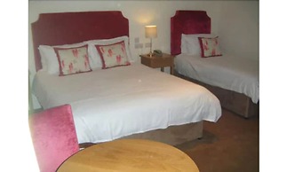 Casey's Hotel Glengarriff