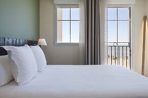 Hotel Les Flots - Chatelaillon Plage