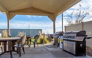 My Place Hotel - Dickinson, ND