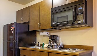 My Place Hotel - Dickinson, ND