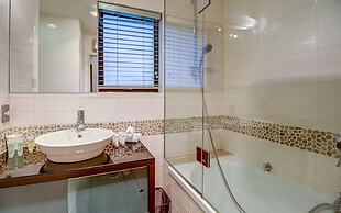 Lakefront Apartments