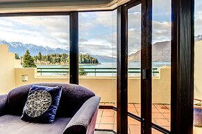 Lakefront Apartments