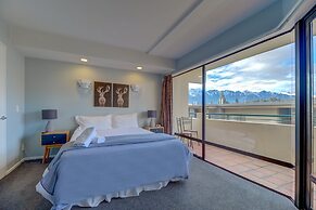 Lakefront Apartments