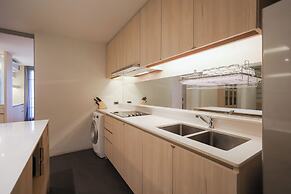 Balcony Seaside Sriracha Hotel & Serviced Apartments