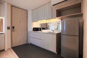 Balcony Seaside Sriracha Hotel & Serviced Apartments