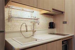 Balcony Seaside Sriracha Hotel & Serviced Apartments