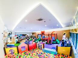 Balcony Seaside Sriracha Hotel & Serviced Apartments