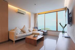 Balcony Seaside Sriracha Hotel & Serviced Apartments