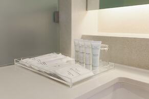 Balcony Seaside Sriracha Hotel & Serviced Apartments