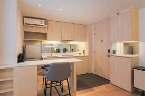 Balcony Seaside Sriracha Hotel & Serviced Apartments