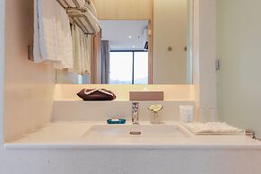 Balcony Seaside Sriracha Hotel & Serviced Apartments